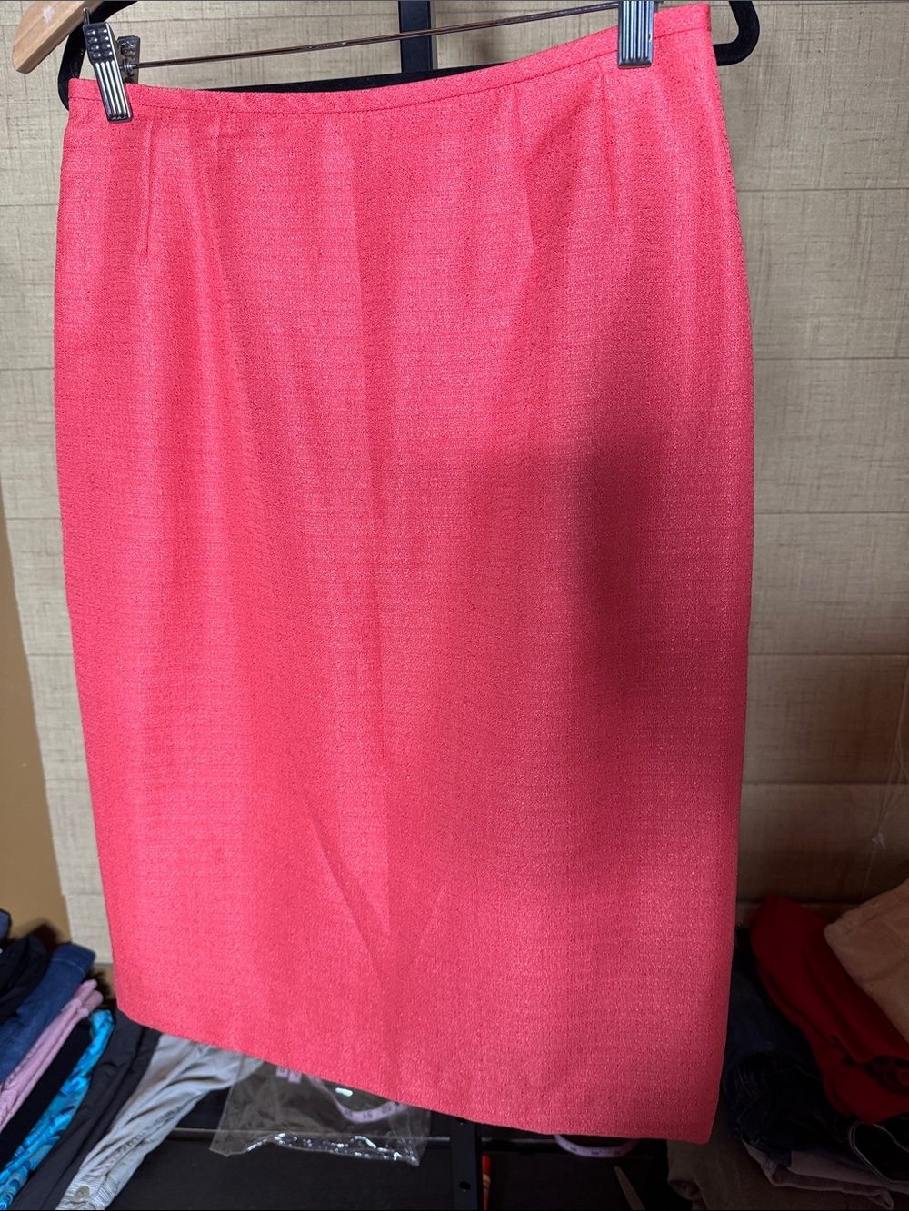 Le Suit Coral Pink 2-Piece Skirt Suit Set Size 6 Career Office - Picture 9 of 13
